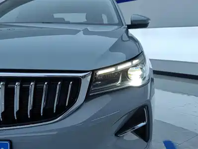 Geely Emgrand 2024