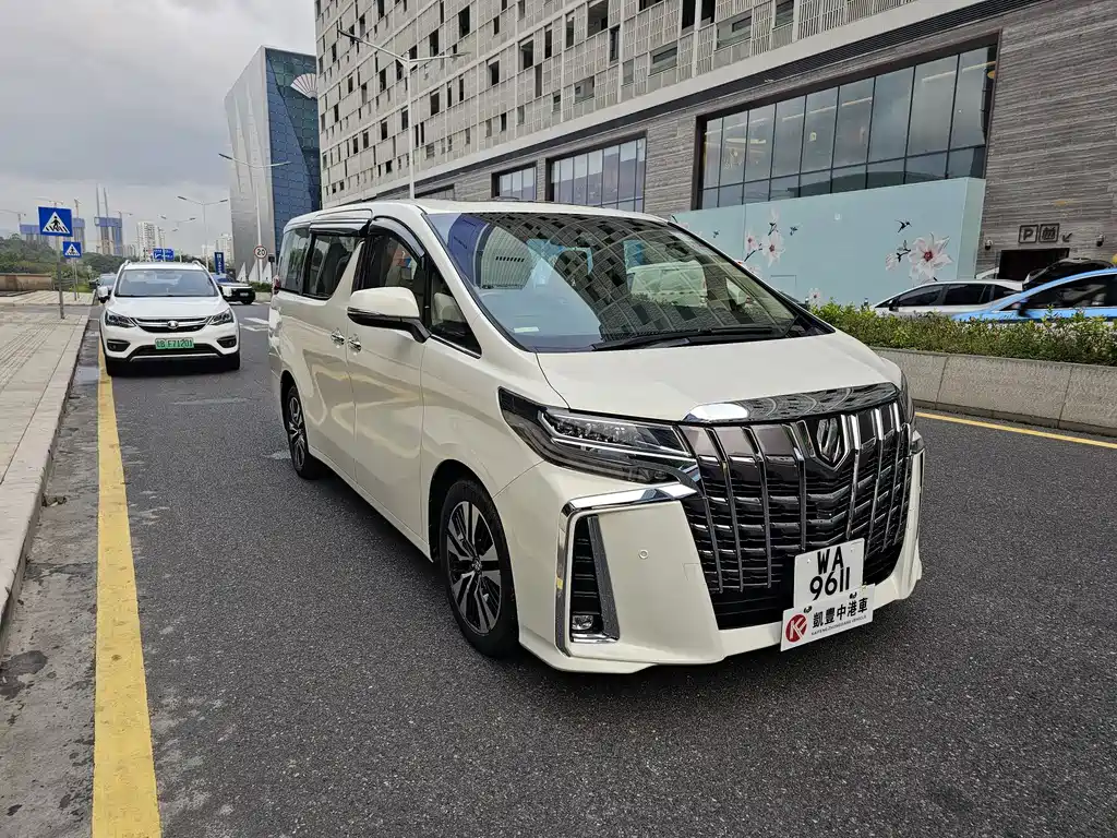 Toyota Alphard 2015 — фото 2