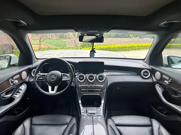 Mercedes-Benz GLC 2020