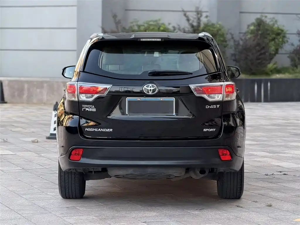 Toyota Highlander 2016 — фото 4