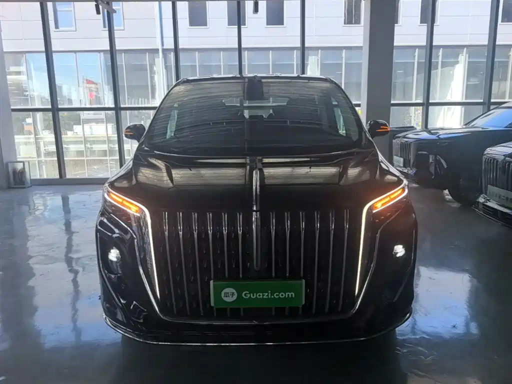 Hongqi HQ9 PHEV 2024 — фото 3