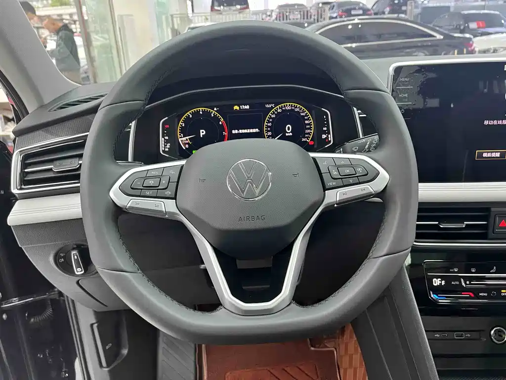 Volkswagen Tiguan L 2025 — фото 15