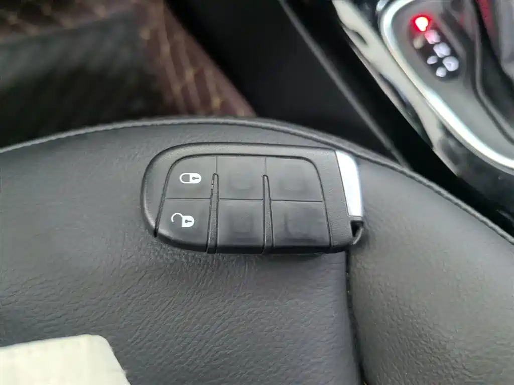 Jeep Compass 2019 — фото 9