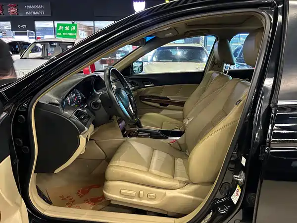 Honda Accord 2010