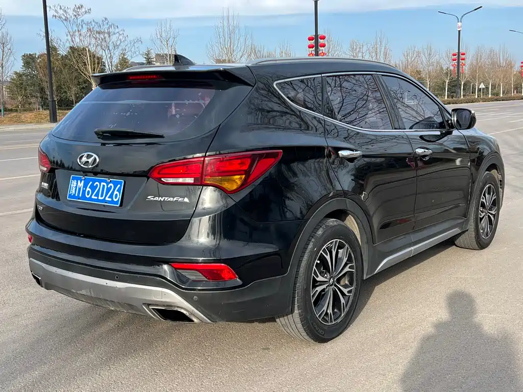 Hyundai Santa Fe 2017 — фото 7