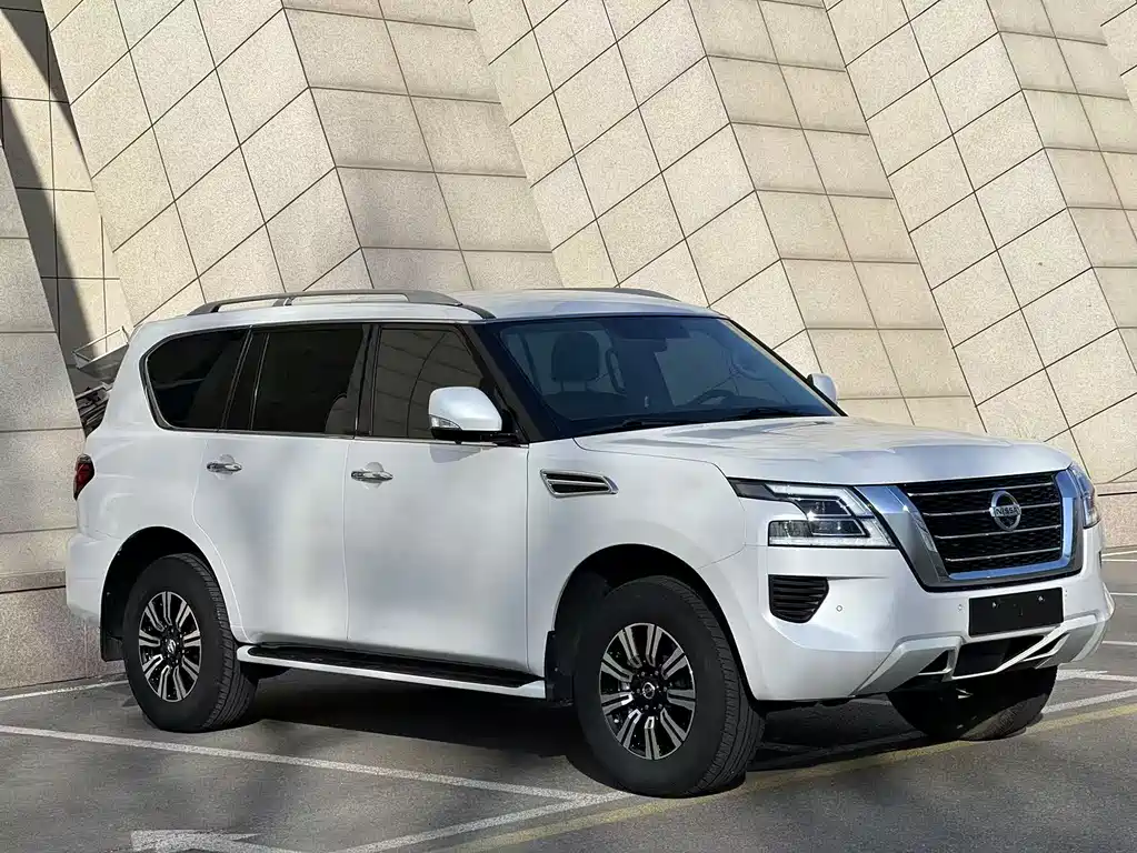 Nissan Patrol 2020 — фото 1