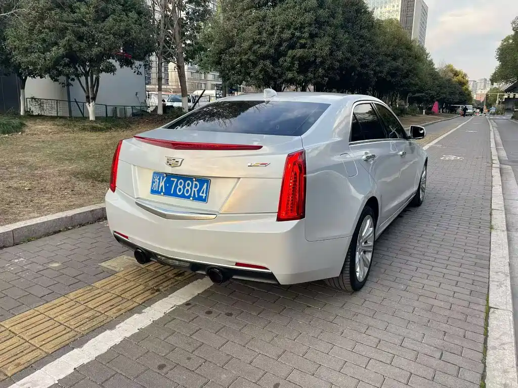 Cadillac ATS-L 2018 — фото 9
