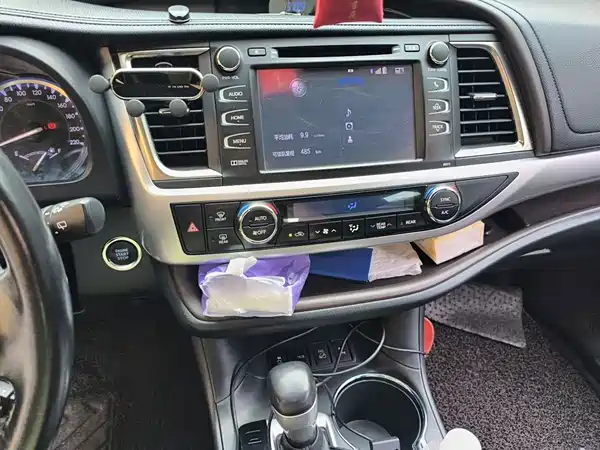 Toyota Highlander 2015