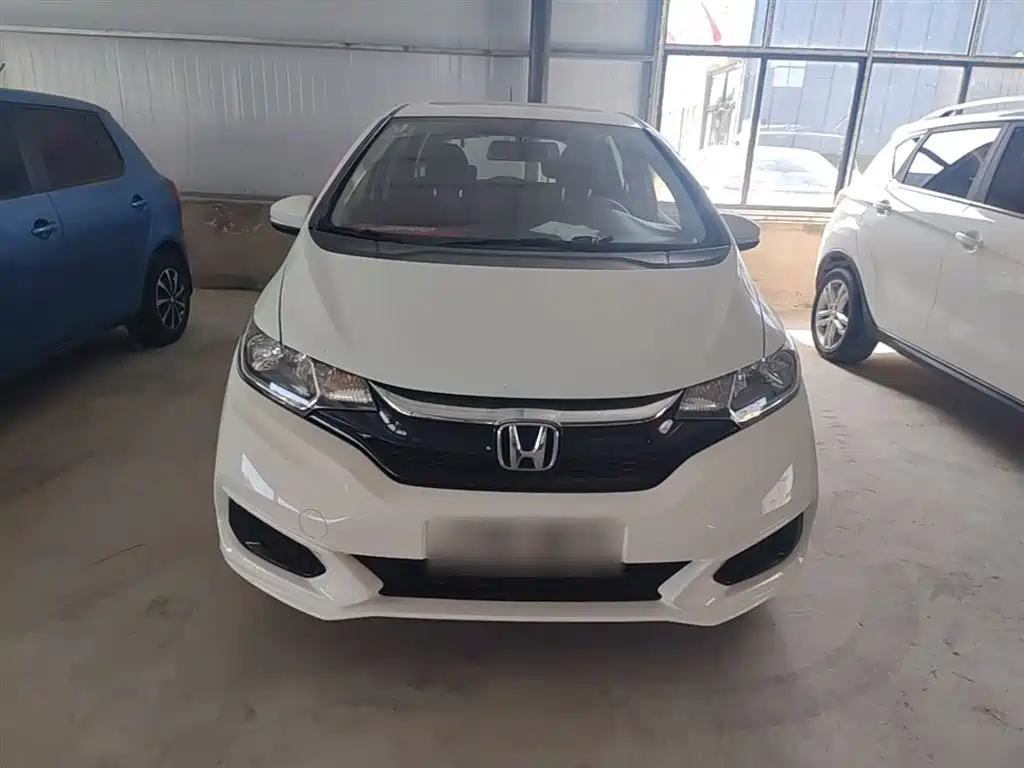 Honda Fit 2019 — фото 3