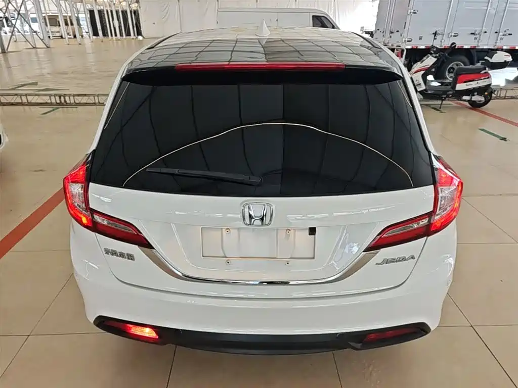 Honda Jade 2016 — фото 6