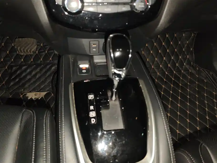 Nissan X-Trail 2020 — фото 16