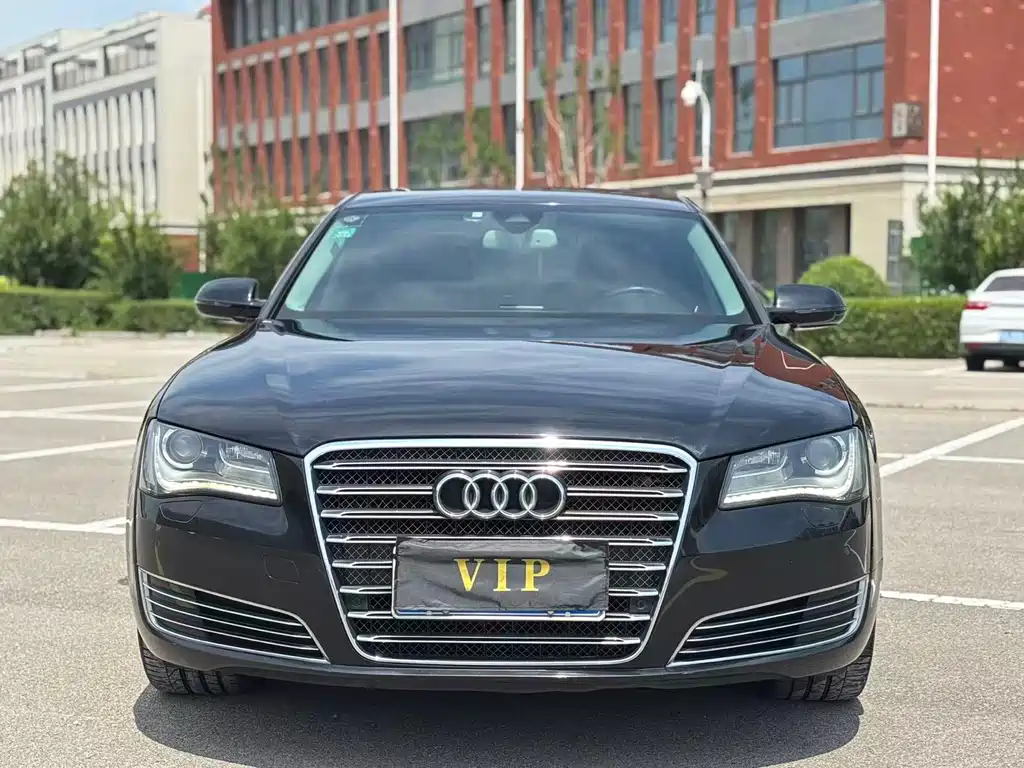 Audi A8 2014