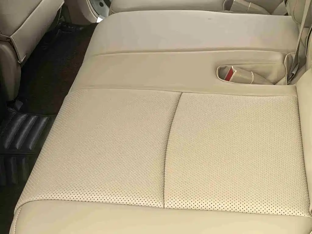 Toyota Prado 2015 — фото 22
