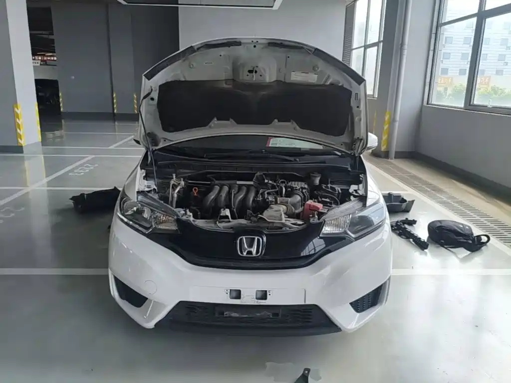 Honda Fit 2015 — фото 20