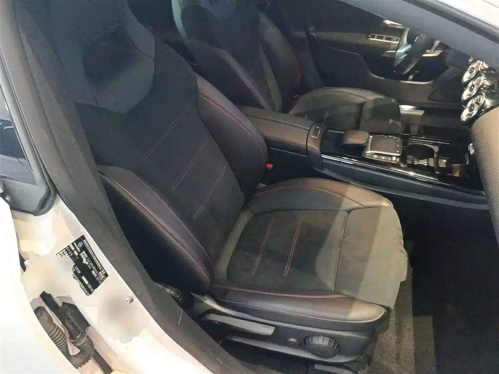 Mercedes-Benz CLA 2021 — фото 25
