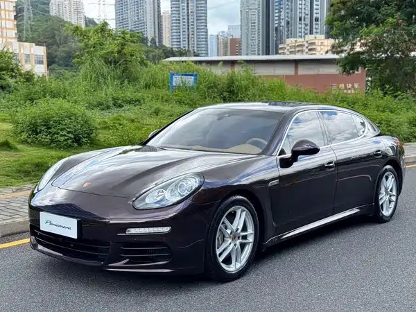 Porsche Panamera 2014