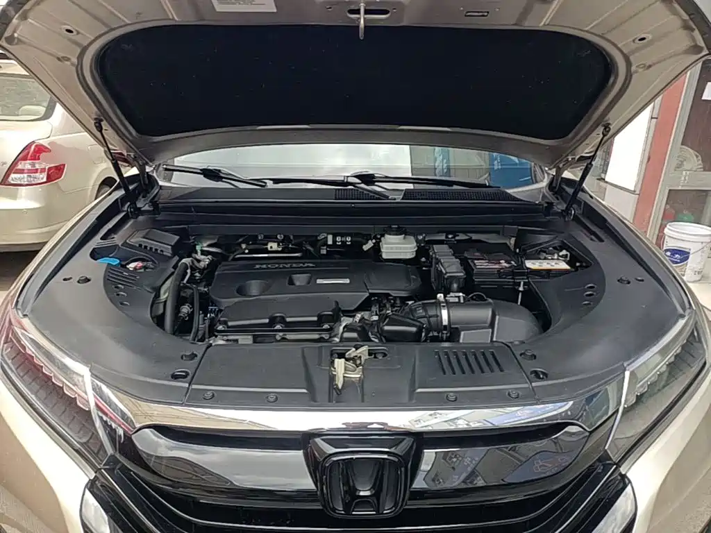 Honda UR-V 2018 — фото 20