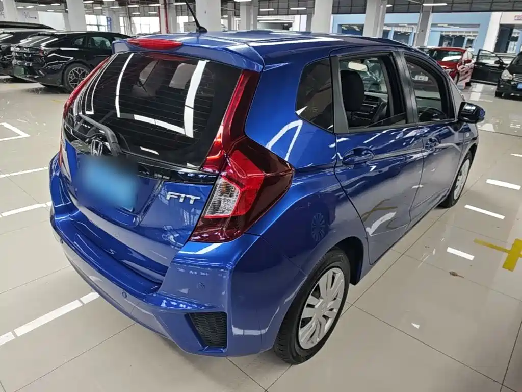 Honda Fit 2017 — фото 5