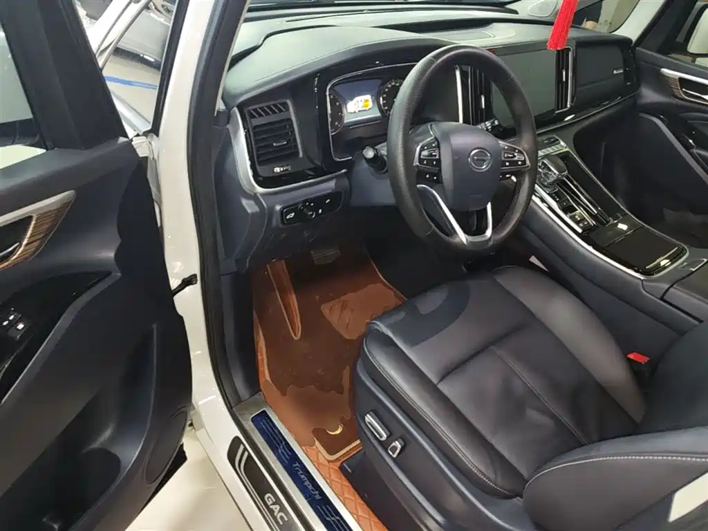 GAC Motor Trumpchi M8 2023 — фото 16
