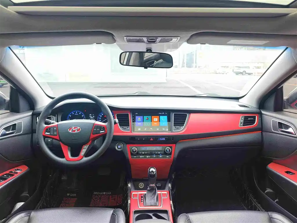 Hyundai Mistra 2015 — фото 14