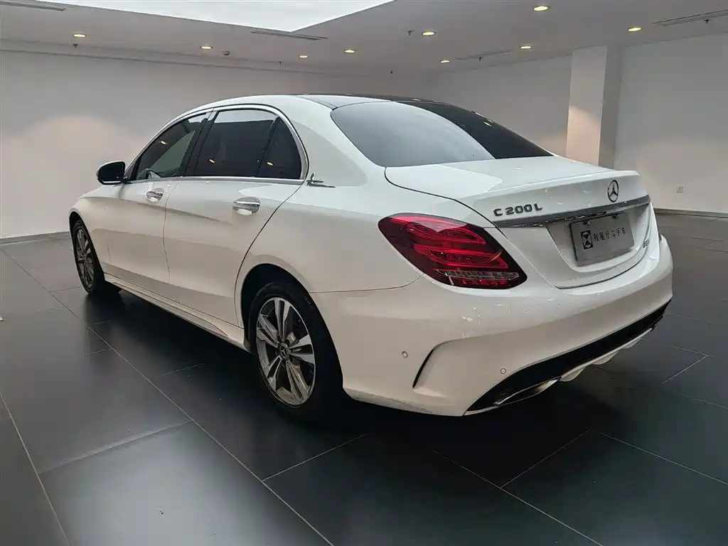 Mercedes-Benz C-Class 2018 — фото 5