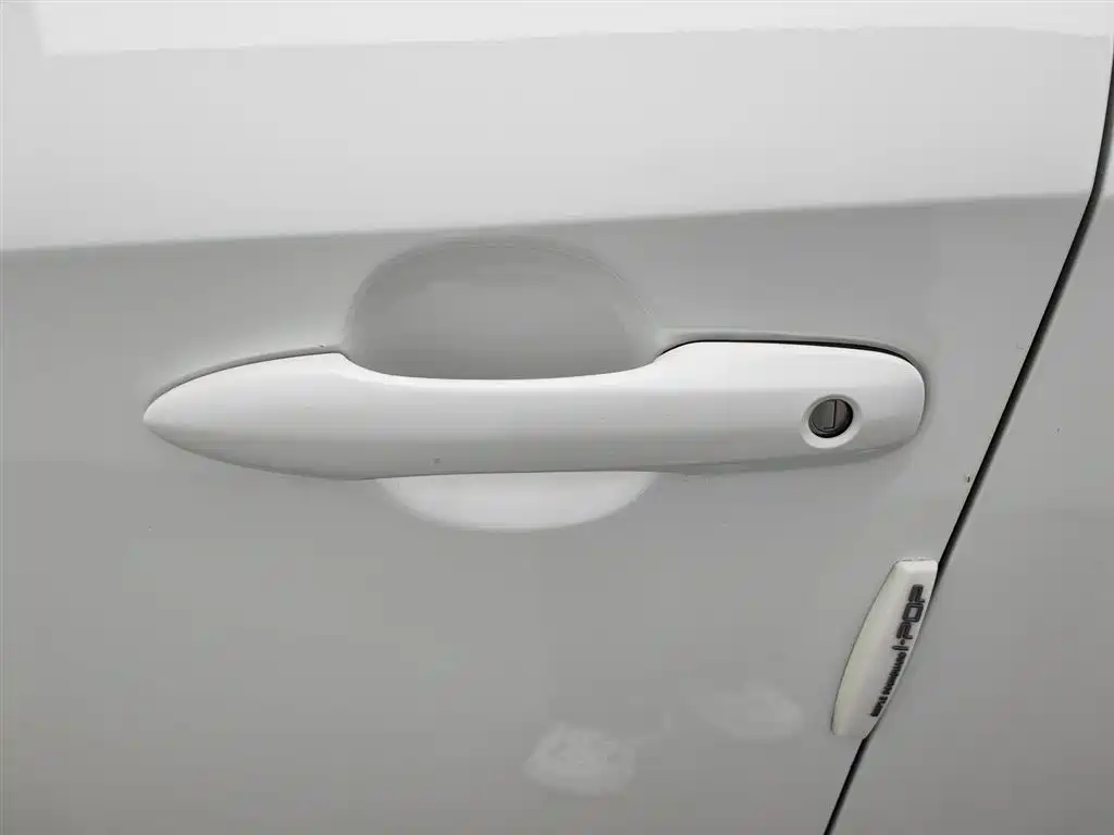 Toyota Corolla 2023 — фото 18