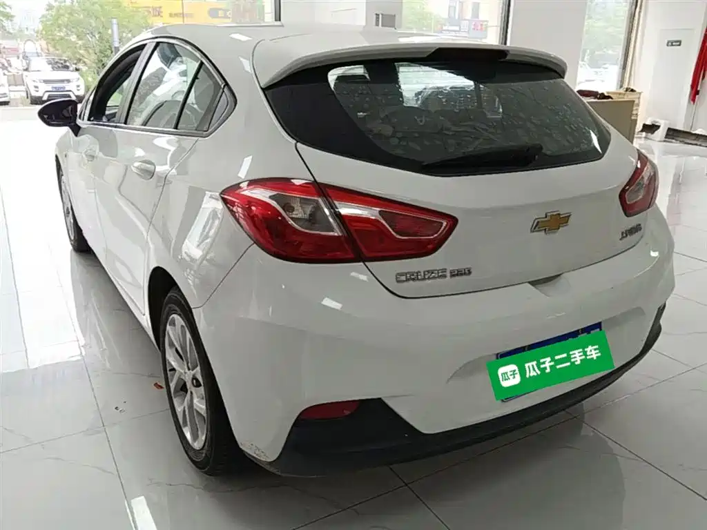 Chevrolet Cruze 2018 — фото 5