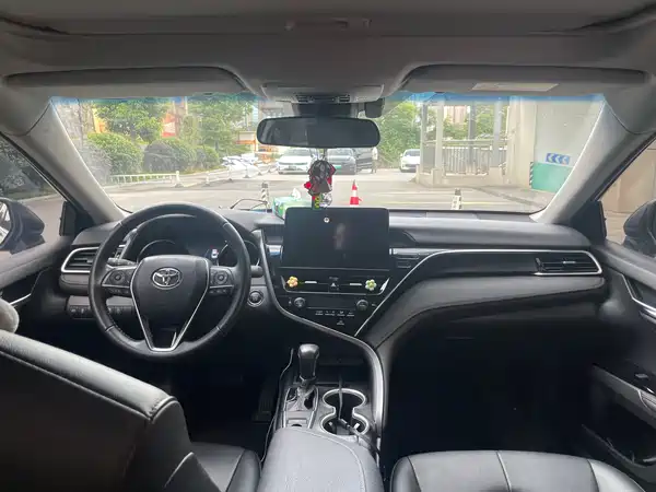 Toyota Camry 2023