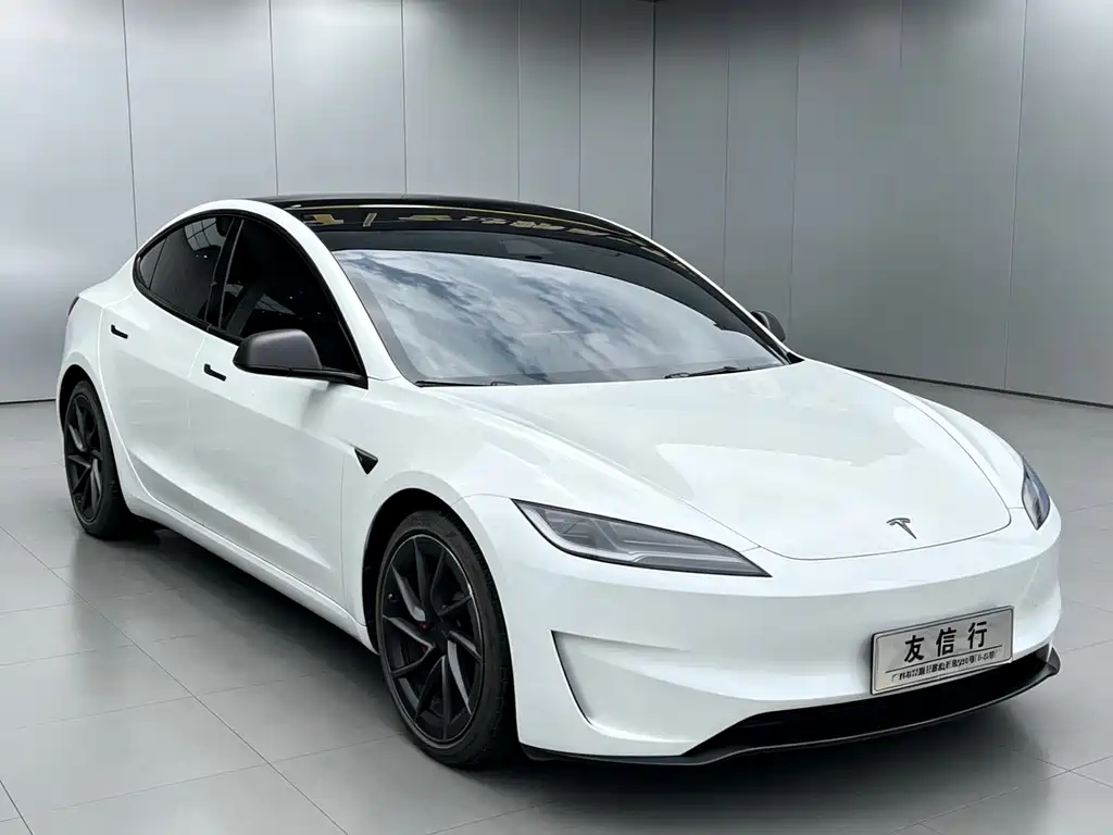 Tesla Model 3 2024 — фото 3