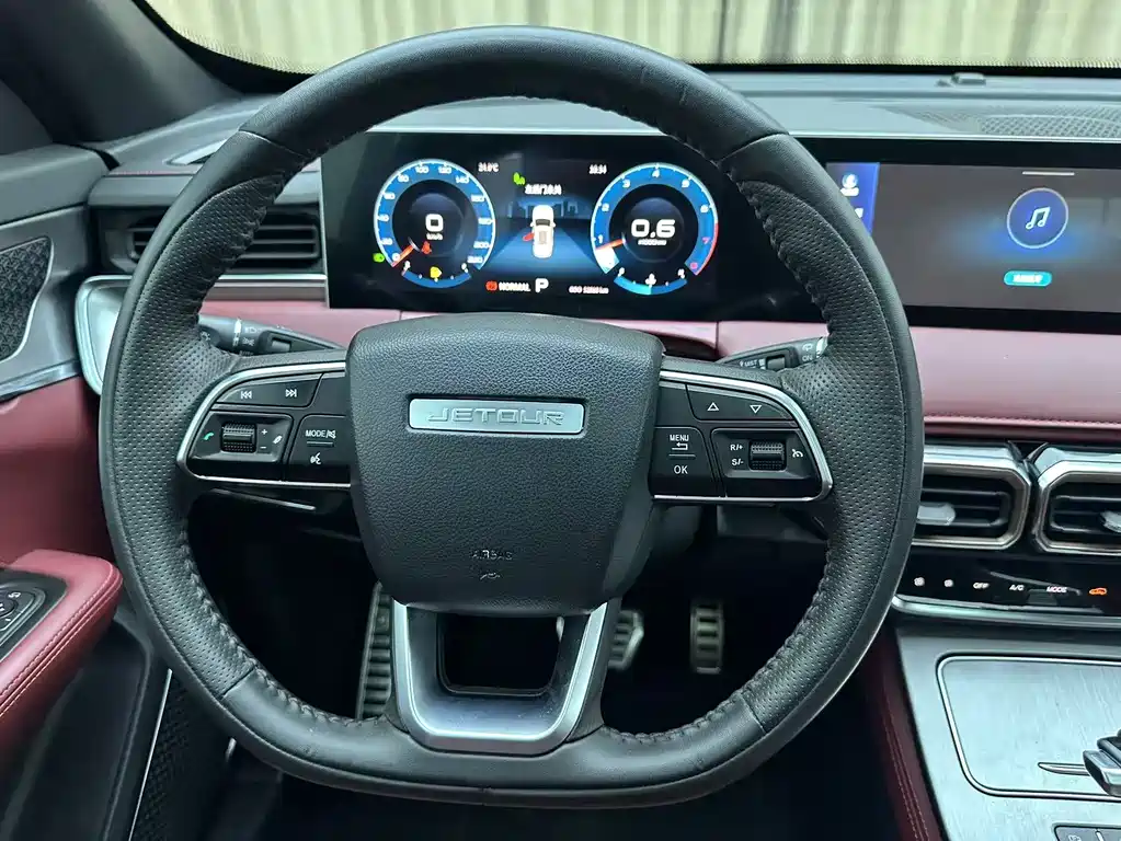 Jetour Jietu X70 PLUS 2023 — фото 11