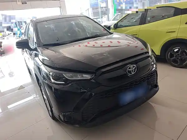 Toyota Frontlander 2024