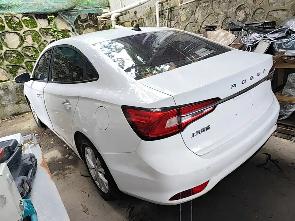 Roewe i5 2021