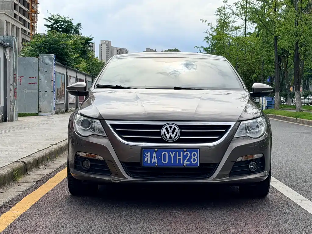 Volkswagen CC 2011