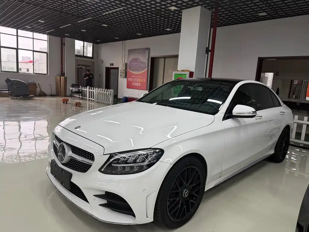 Mercedes-Benz C-Class 2022