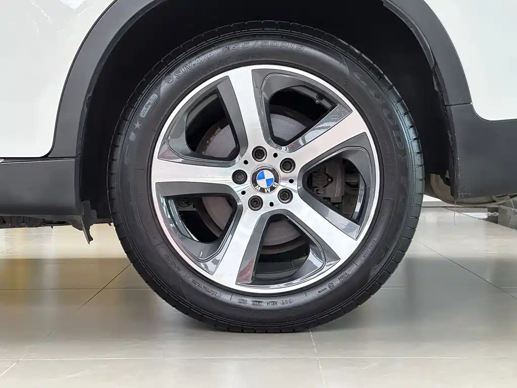 BMW X6 2015 — фото 18