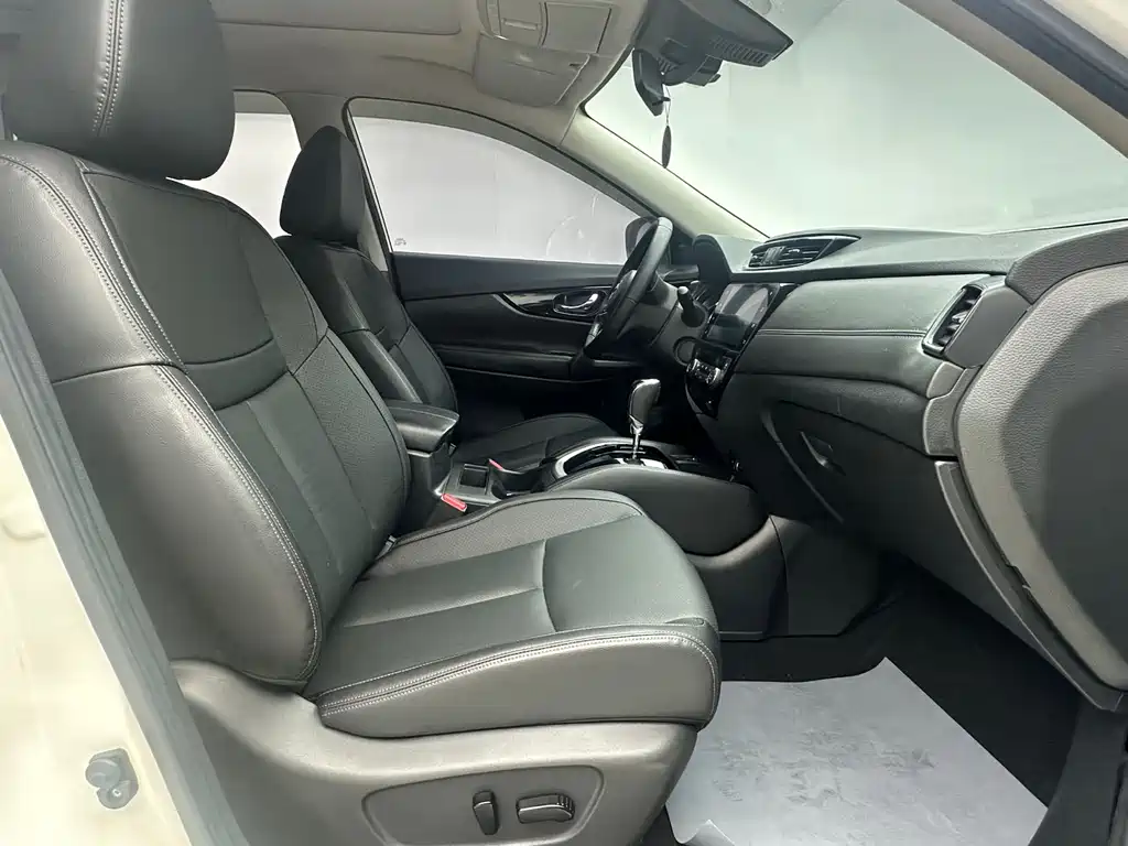 Nissan X-Trail 2021 — фото 14