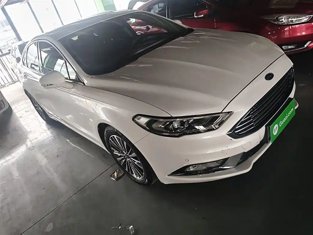 Ford Mondeo 2018 — фото 22