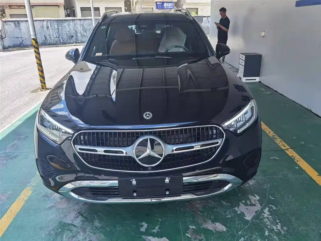 Mercedes-Benz GLC 2026