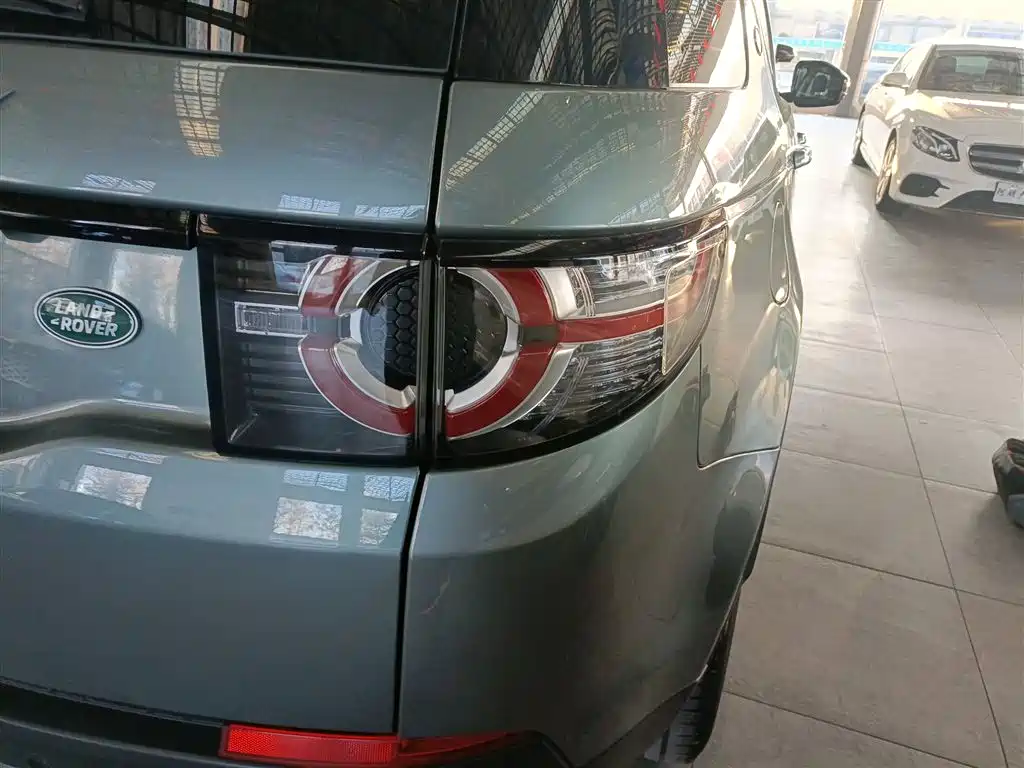 Land Rover Discovery Sport 2019 — фото 24