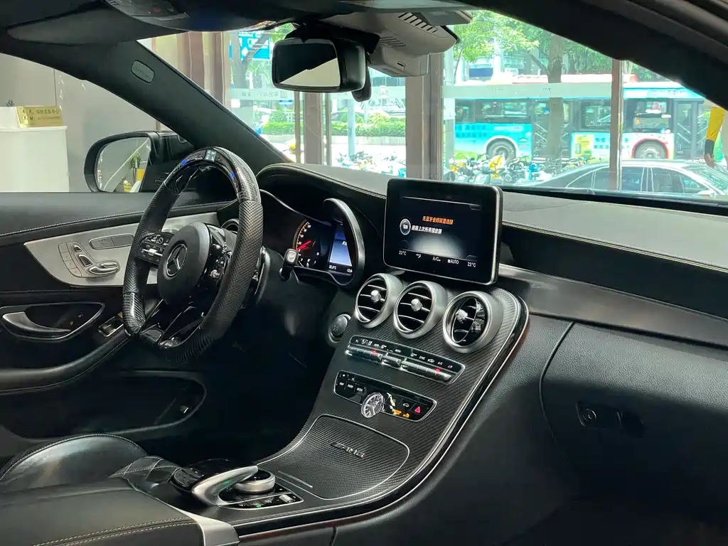 Mercedes-Benz C-Class AMG 2017 — фото 13