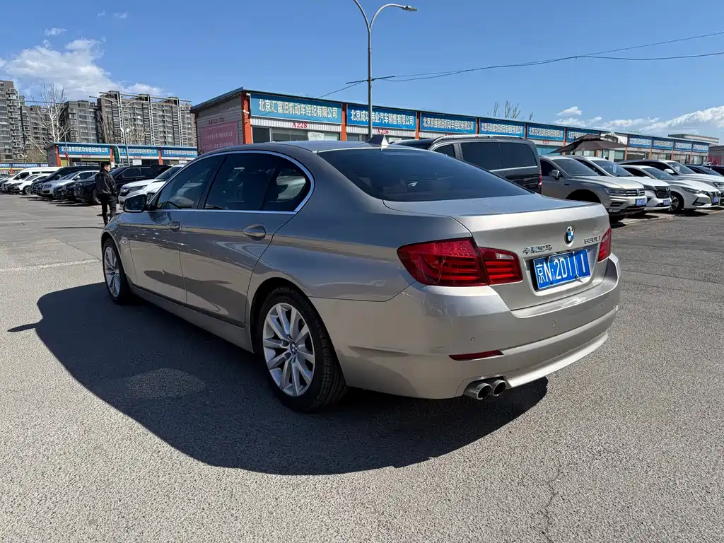 BMW 5 Series 2013 — фото 14