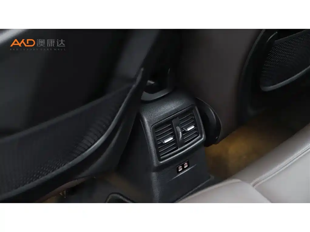 BMW X2 2023 — фото 9