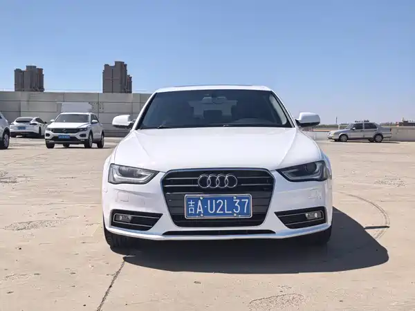 Audi A4L 2013