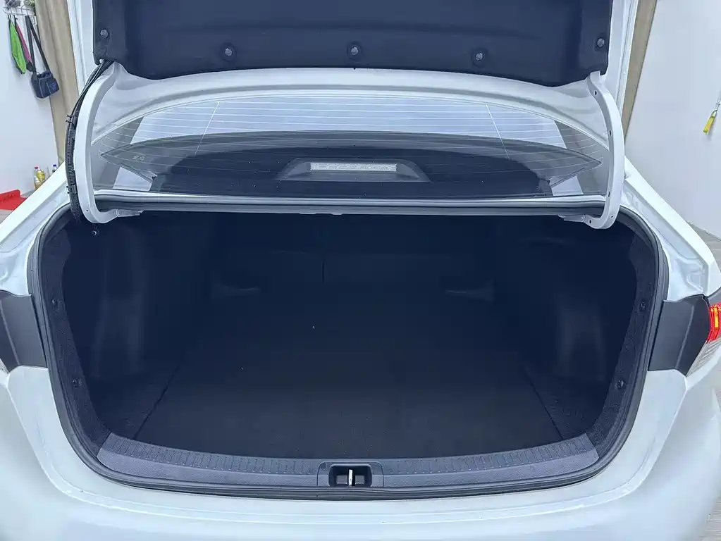Toyota Levin 2023 — фото 18