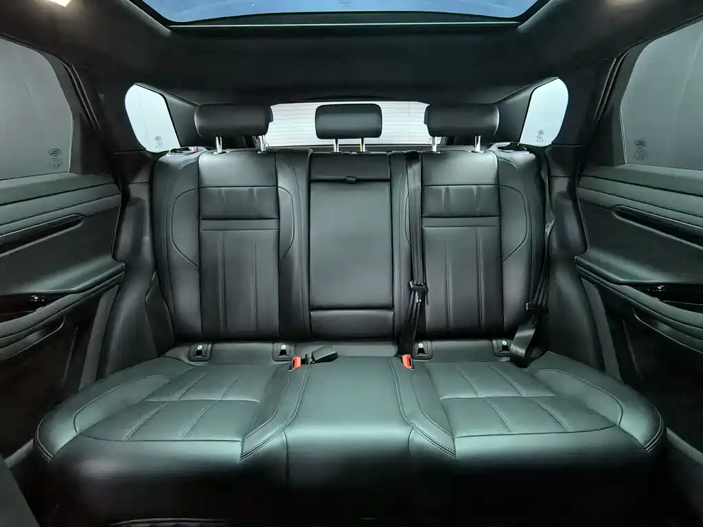 Land Rover Evoque 2019 — фото 14