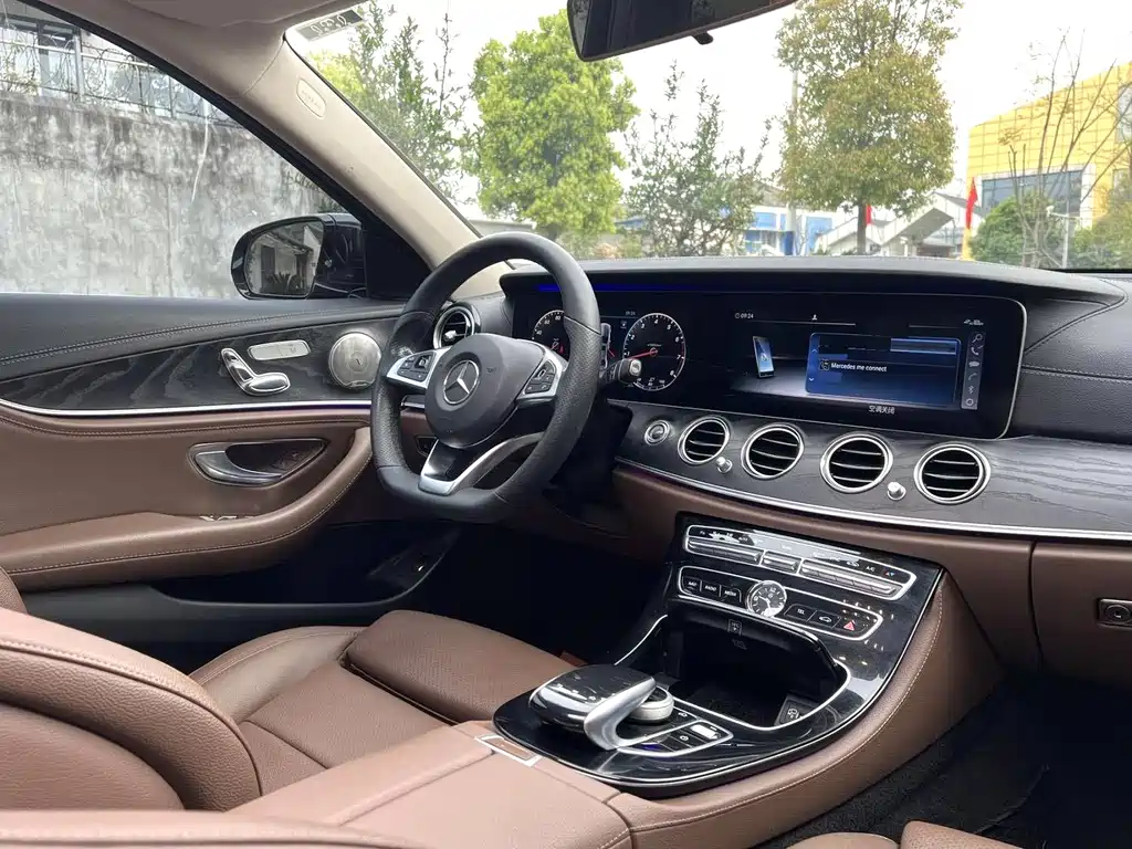 Mercedes-Benz E-Class 2017 — фото 7