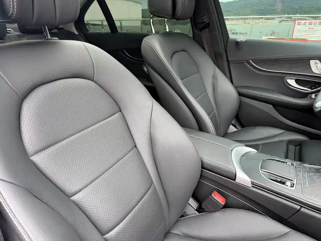 Mercedes-Benz C-Class 2020 — фото 27