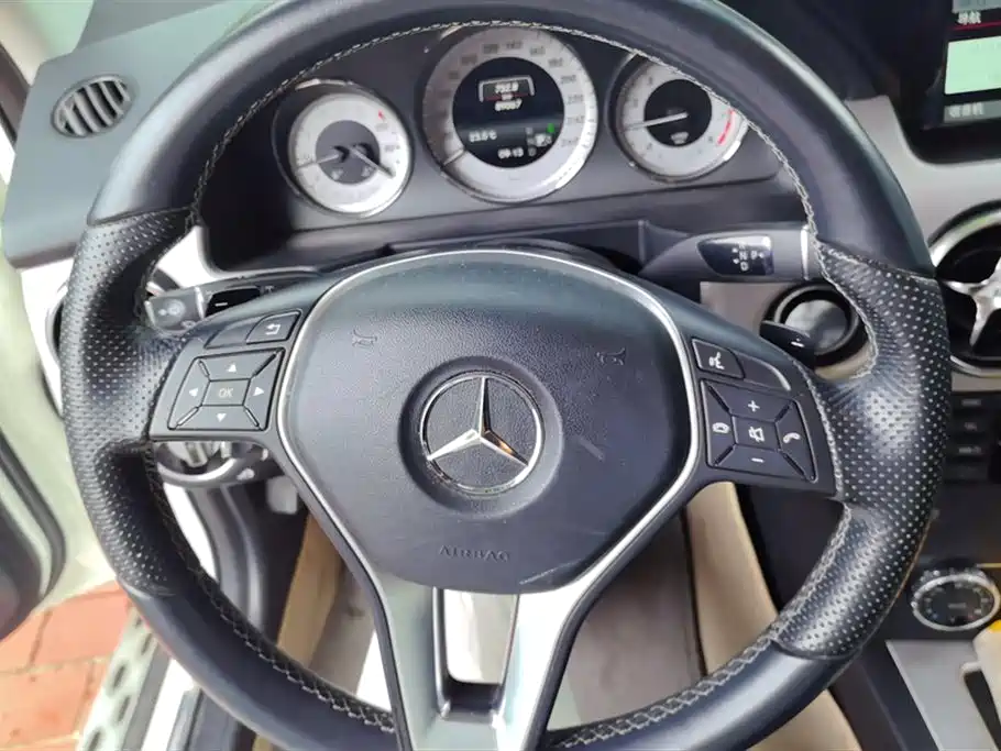 Mercedes-Benz GLK-Class 2014 — фото 15