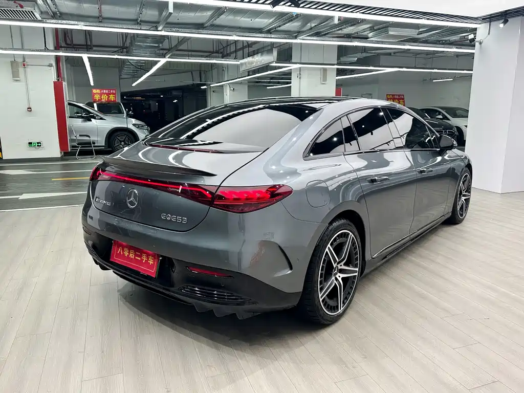 Mercedes-Benz EQE AMG 2023