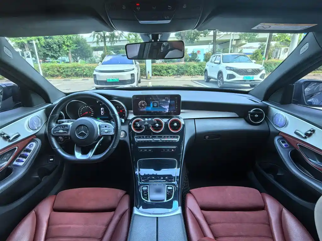 Mercedes-Benz C-Class 2019 — фото 9